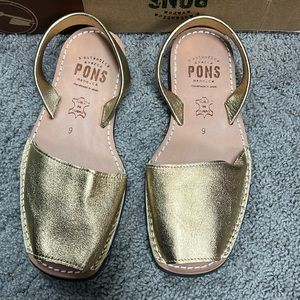 Pons shoes